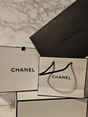 Chanel Gift set - envelope, mini bag and box